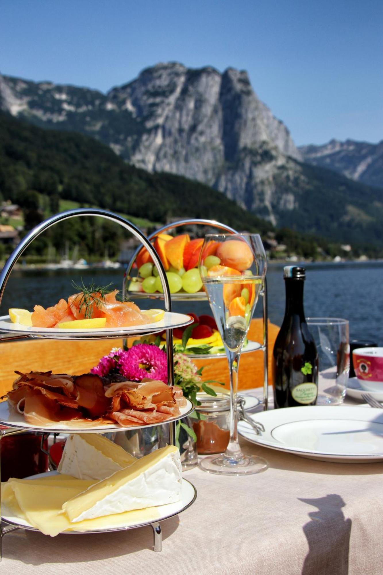 Tauroa Seehotel Grundlsee Zewnętrze zdjęcie