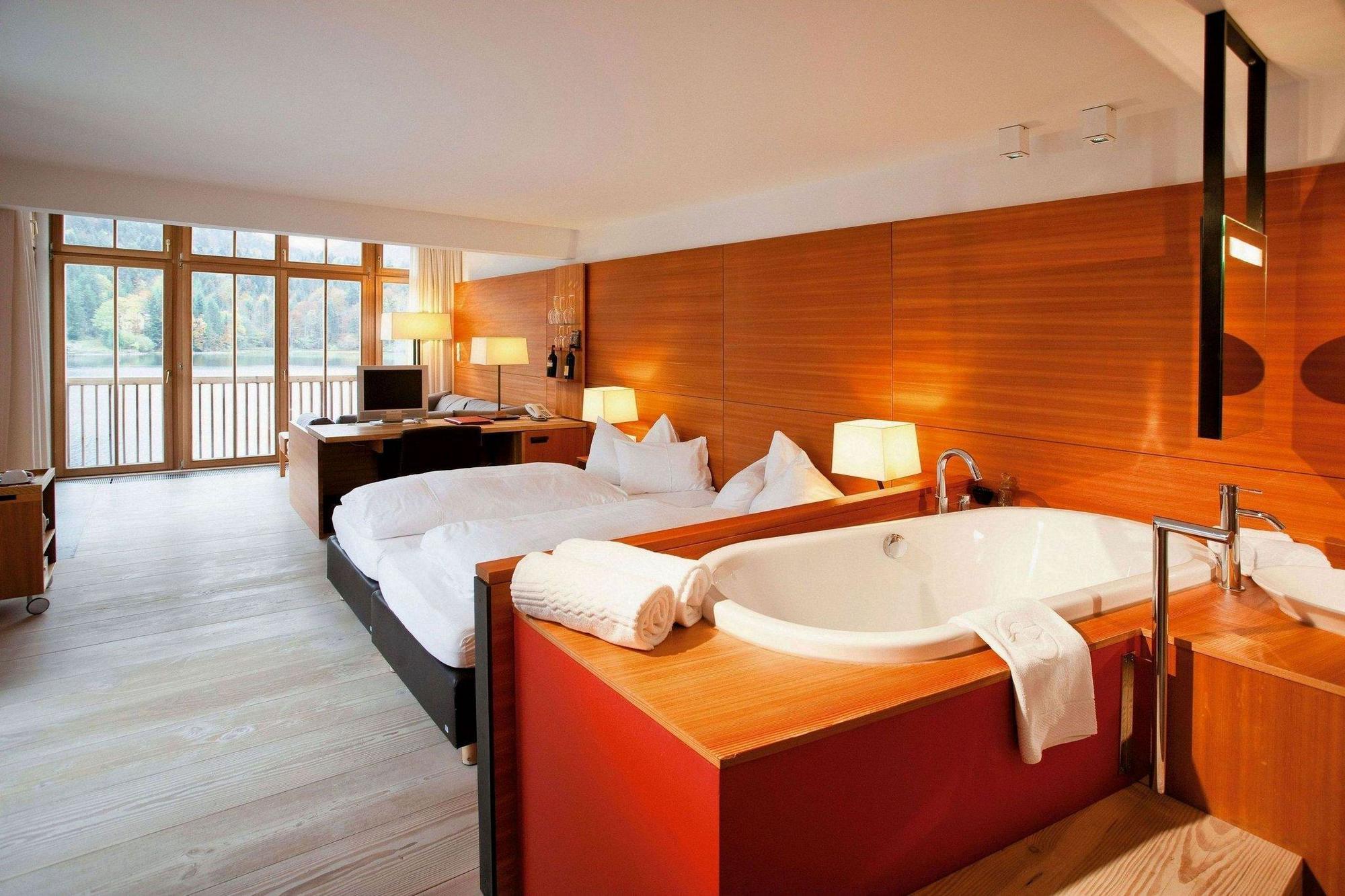 Tauroa Seehotel Grundlsee Pokój zdjęcie